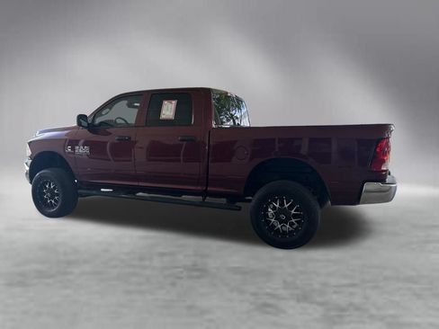 Used 2017 RAM 2500 Tradesman w/ Chrome Appearance Group AWD/4WD image 4