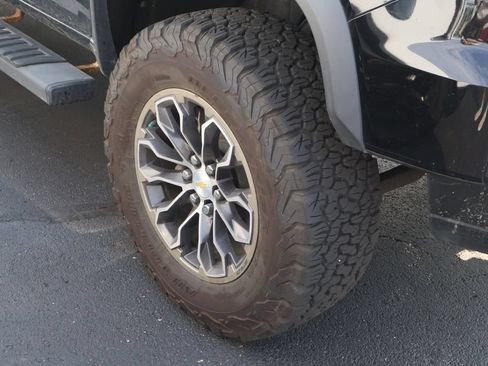 Used 2021 Chevrolet Colorado ZR2 AWD/4WD image 6