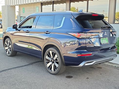 New 2026 Mitsubishi Outlander SEL FWD image 5