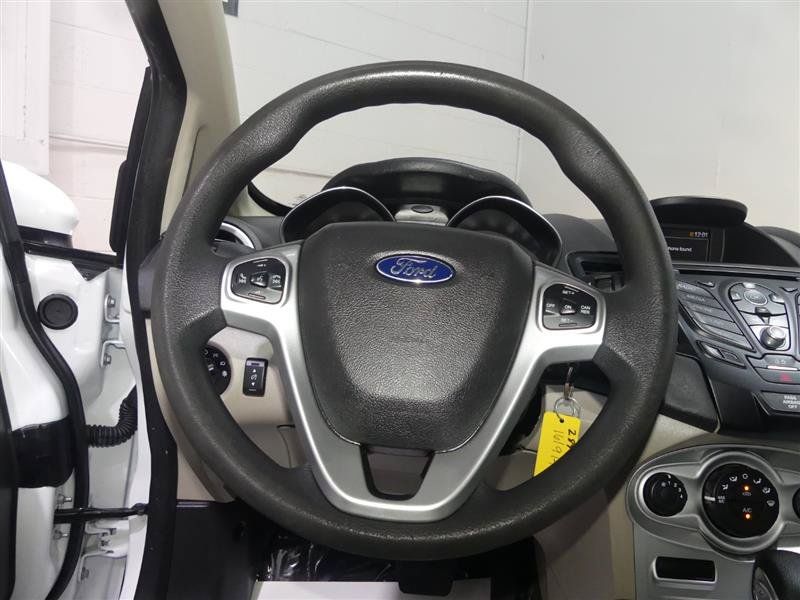 Used 2019 Ford Fiesta SE FWD image 28