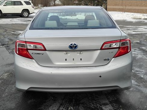 Used 2012 Toyota Camry XLE image 7