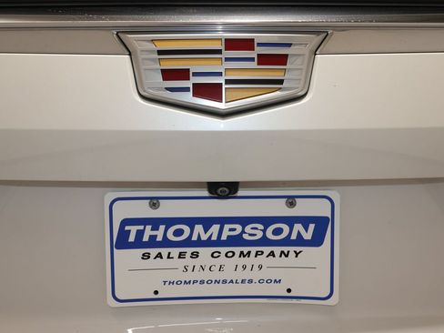 Used 2023 Cadillac Escalade Luxury AWD/4WD image 39