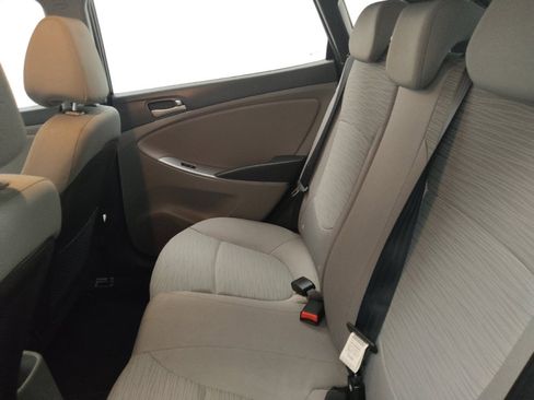 Used 2016 Hyundai Accent SE FWD image 18