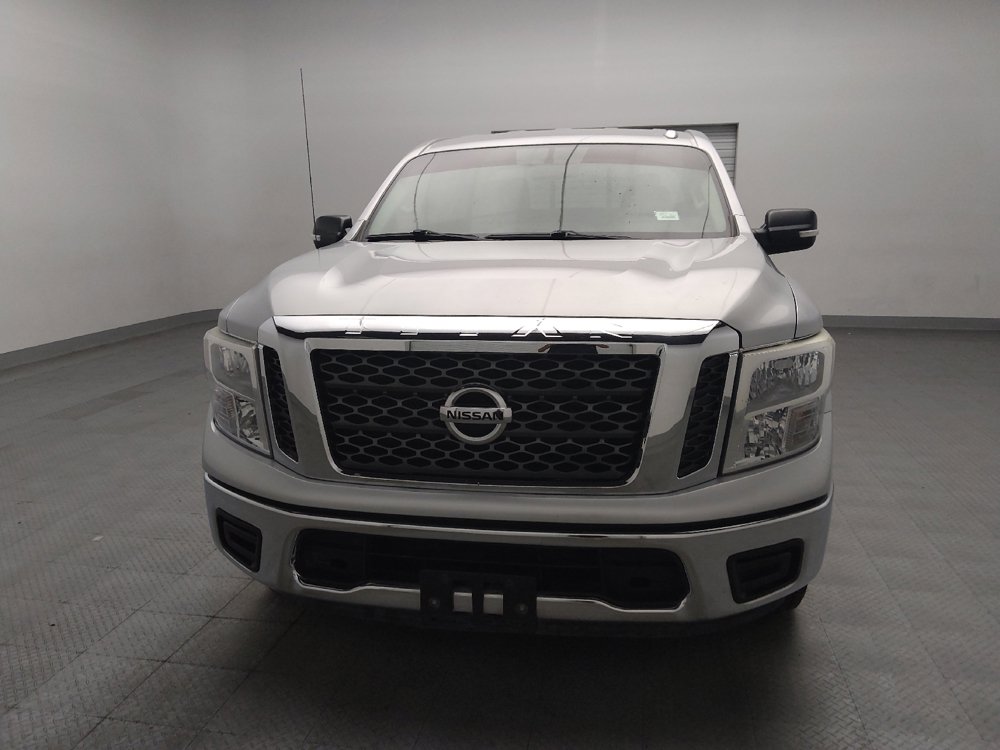 Used 2017 Nissan Titan SV RWD image 15