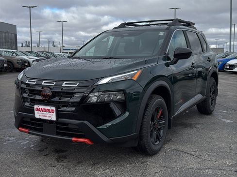 New 2026 Nissan Rogue SV AWD/4WD image 2