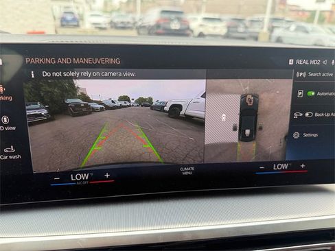 Used 2024 BMW M440i Coupe w/ Premium Package image 19