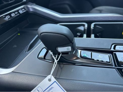 New 2026 Lexus TX 550h AWD Plug-In Hybrid image 33