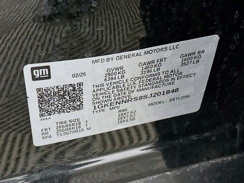 Used 2025 GMC Acadia Elevation image 12
