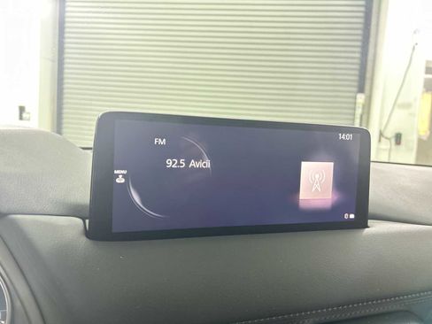 Used 2023 MAZDA CX-5 Carbon Edition image 12