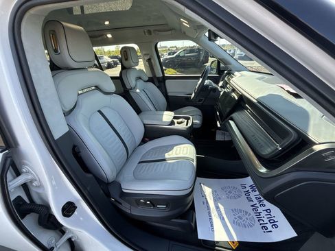 Used 2023 Rivian R1S Adventure AWD/4WD image 27