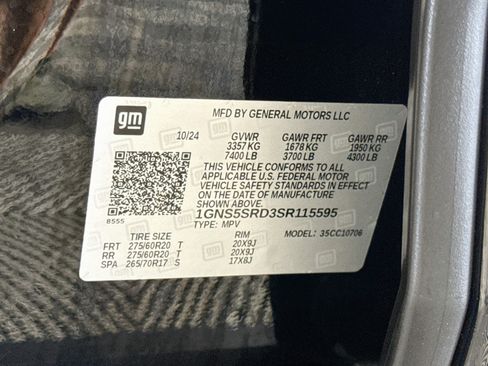 Used 2025 Chevrolet Tahoe Premier RWD image 40