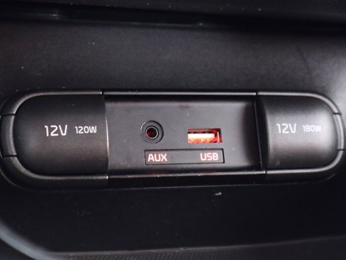 Used 2016 Kia Soul image 19