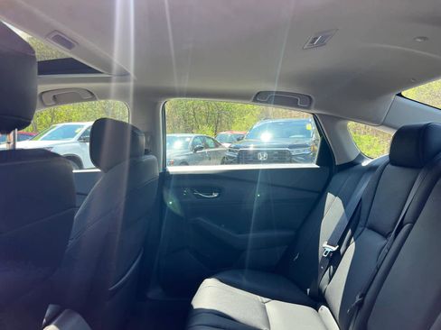 Used 2024 Honda Accord EX image 31