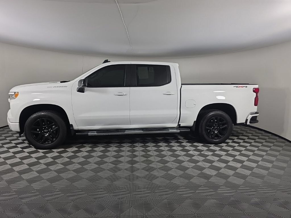 Used 2025 Chevrolet Silverado 1500 RST w/ Protection Package AWD/4WD image 2