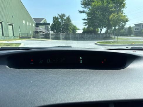 Used 2011 Toyota Prius Two FWD image 20