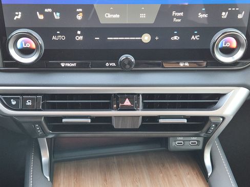 New 2026 Lexus RX 350 350h Luxury image 13