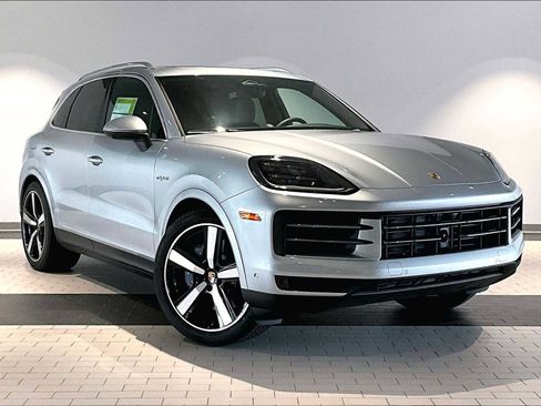 New 2026 Porsche Cayenne E-Hybrid image 9