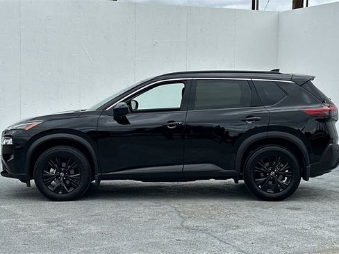 Certified 2023 Nissan Rogue SV w/ SV Premium B Package image 8