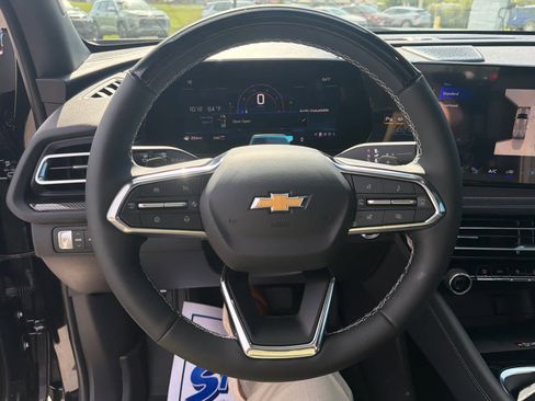 New 2026 Chevrolet Traverse High Country w/ LPO, Floor Liner Package AWD/4WD image 19