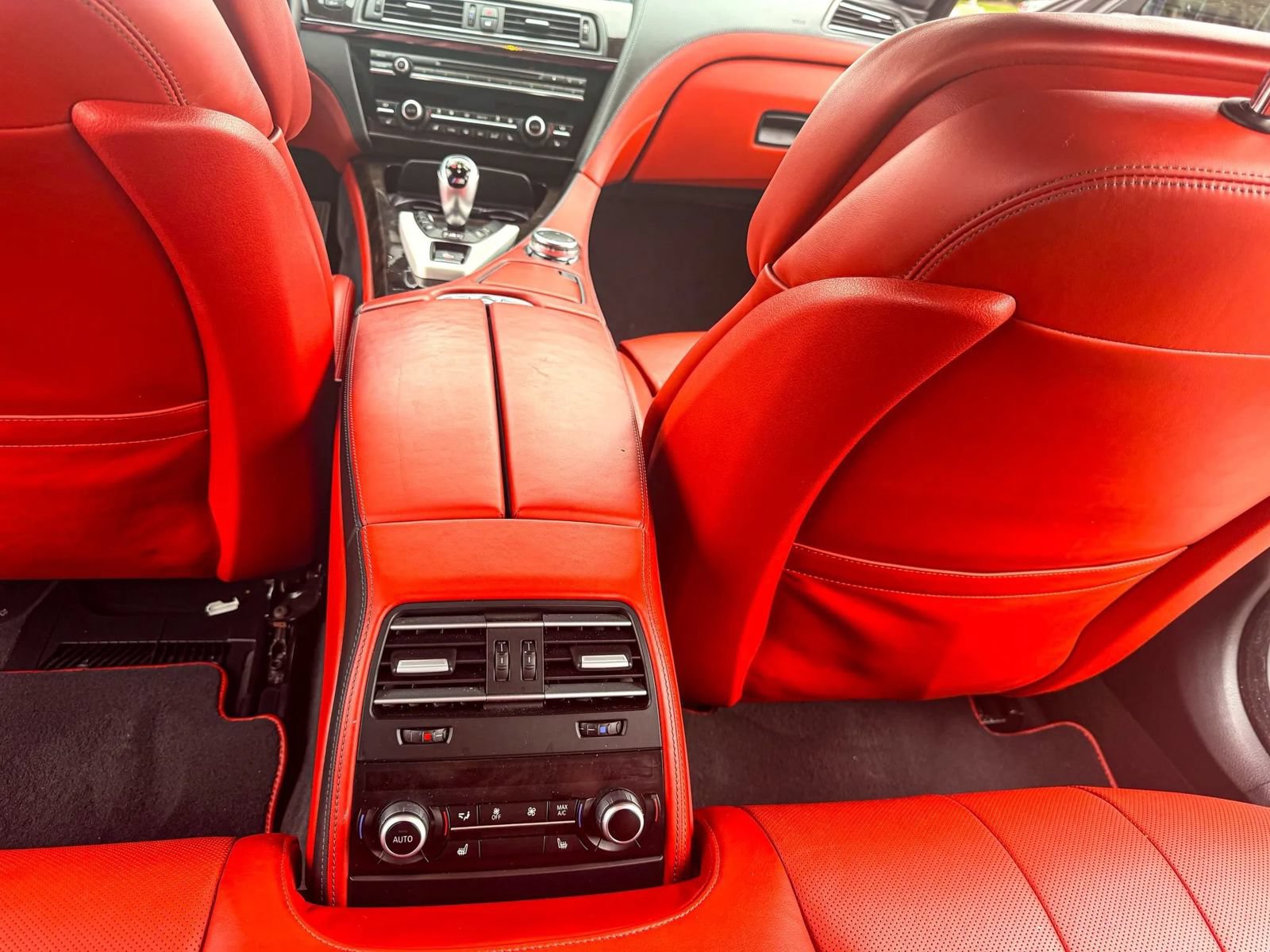 Used 2016 BMW M6 Gran Coupe RWD image 27