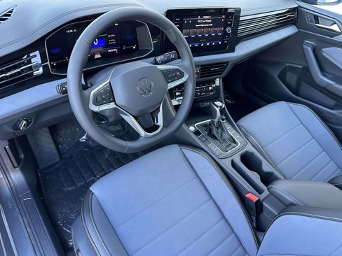 New 2026 Volkswagen Jetta SE image 10