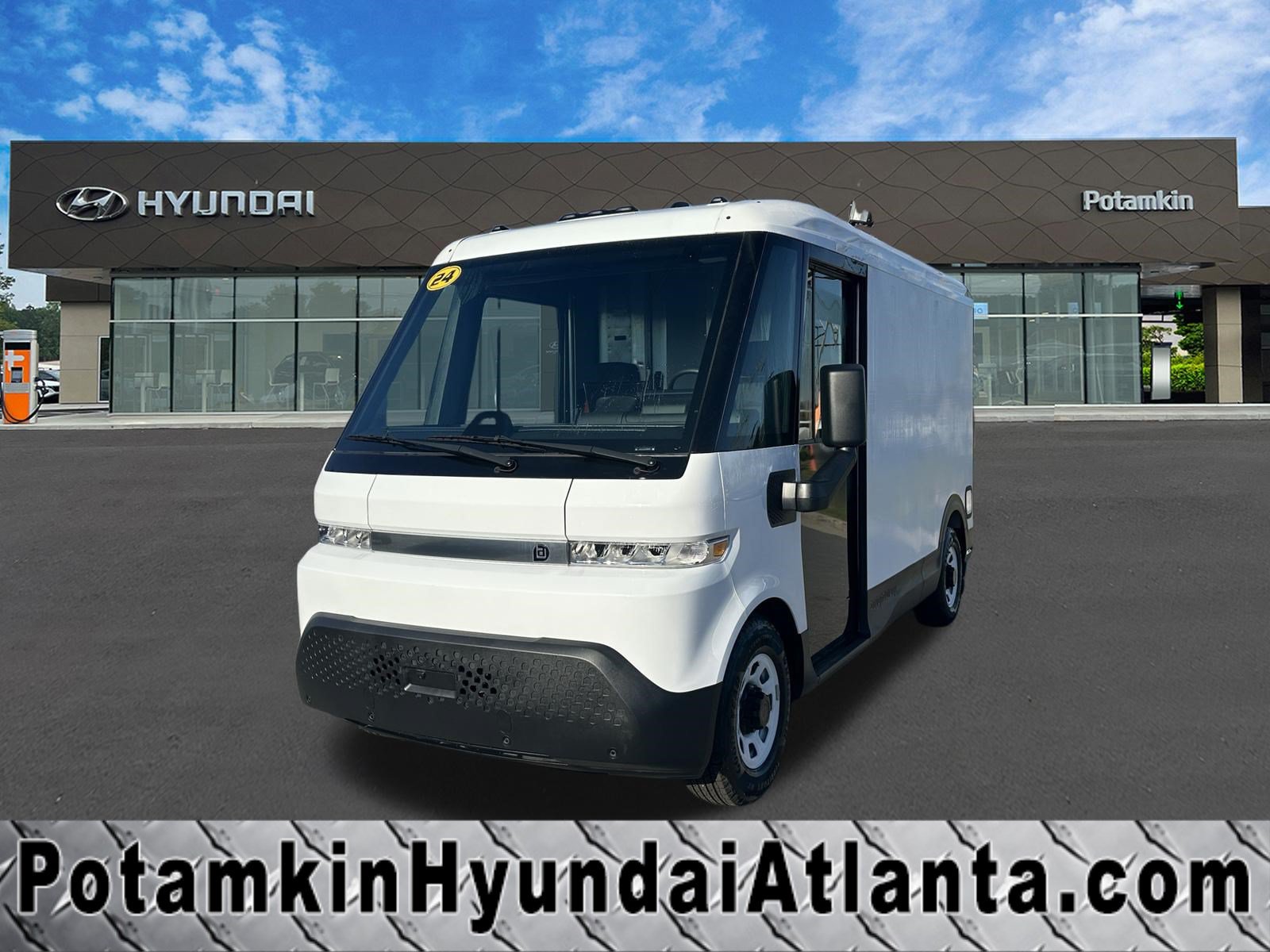 Used 2024 Chevrolet Brightdrop 400 w/ Commercial Equipment Package AWD/4WD image 1