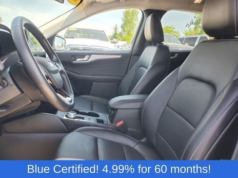 Certified 2025 Ford Escape Platinum AWD/4WD image 5