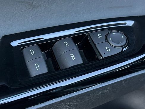 Used 2024 Honda Prologue Touring image 12