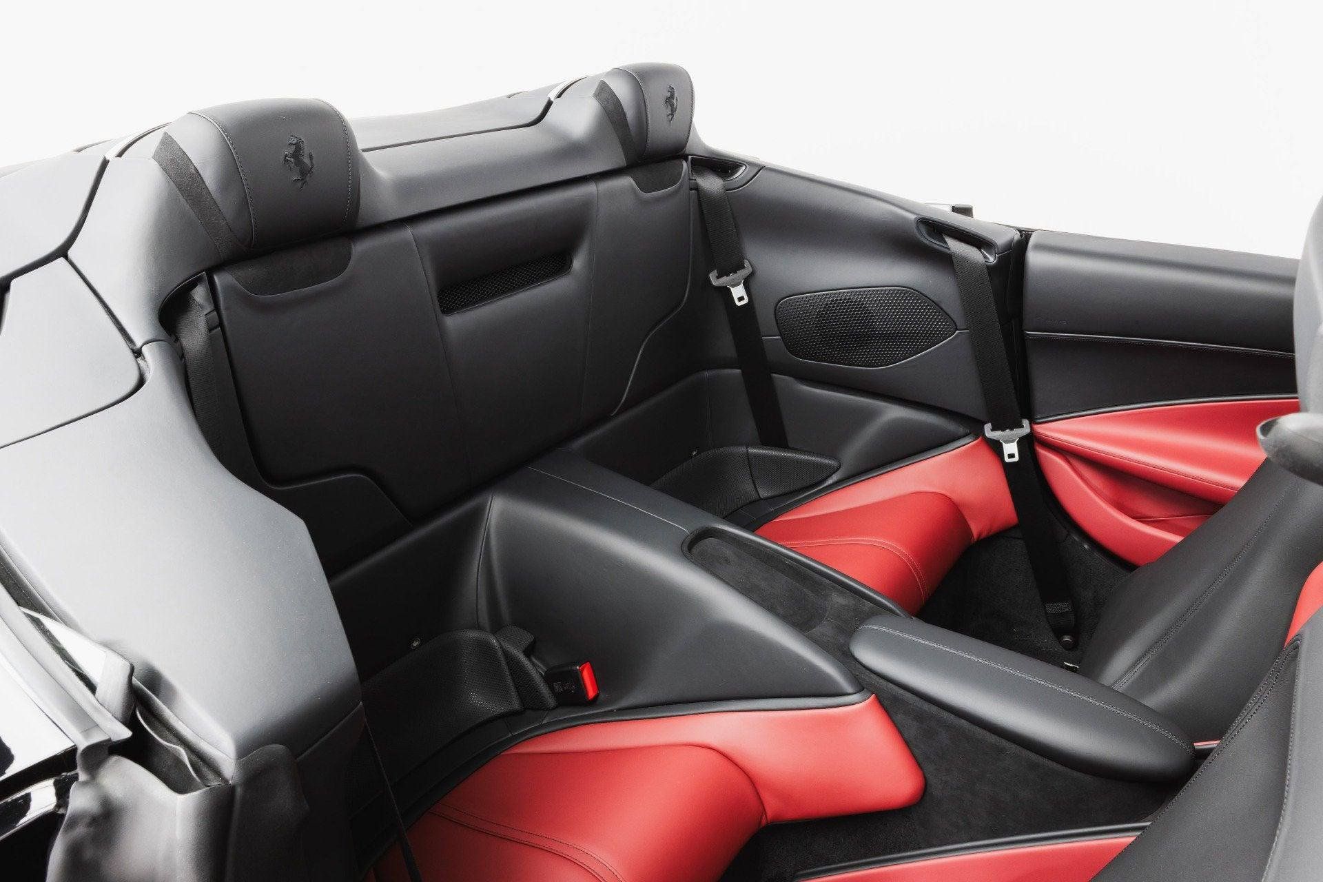 Certified 2024 Ferrari Roma Spider RWD image 65