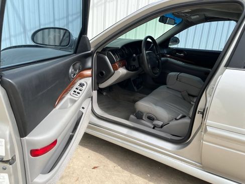 Used 2004 Buick Le Sabre Custom FWD image 10