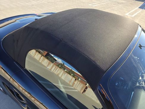 Used 2014 Porsche Boxster RWD image 16