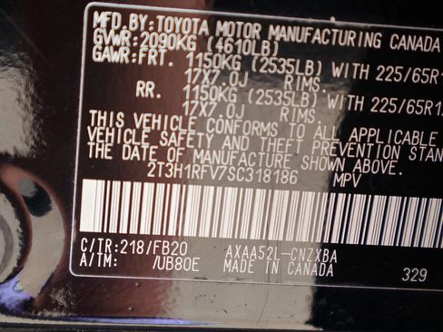 Used 2025 Toyota RAV4 LE FWD image 38