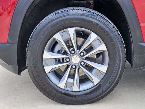 New 2026 Chevrolet Equinox LT FWD image 13