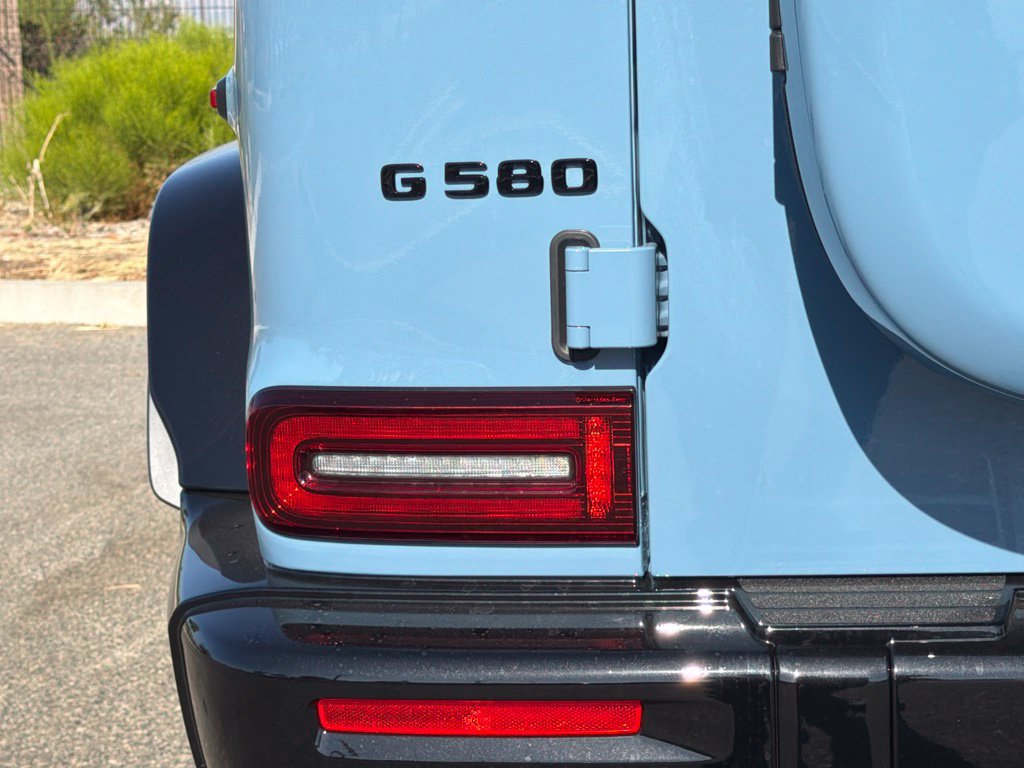New 2027 Mercedes-Benz G 580 e image 14