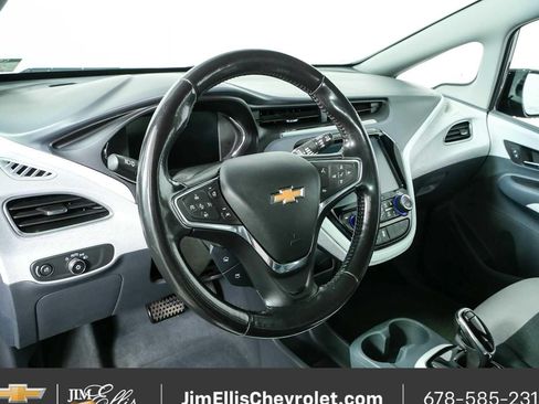 Certified 2020 Chevrolet Bolt LT FWD image 4