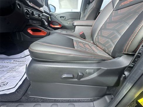 New 2026 Nissan Frontier PRO-4X image 12