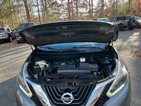 Used 2018 Nissan Murano SL image 12
