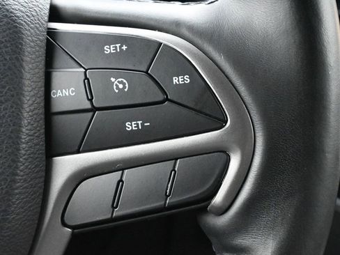 Used 2019 Jeep Grand Cherokee Limited image 8