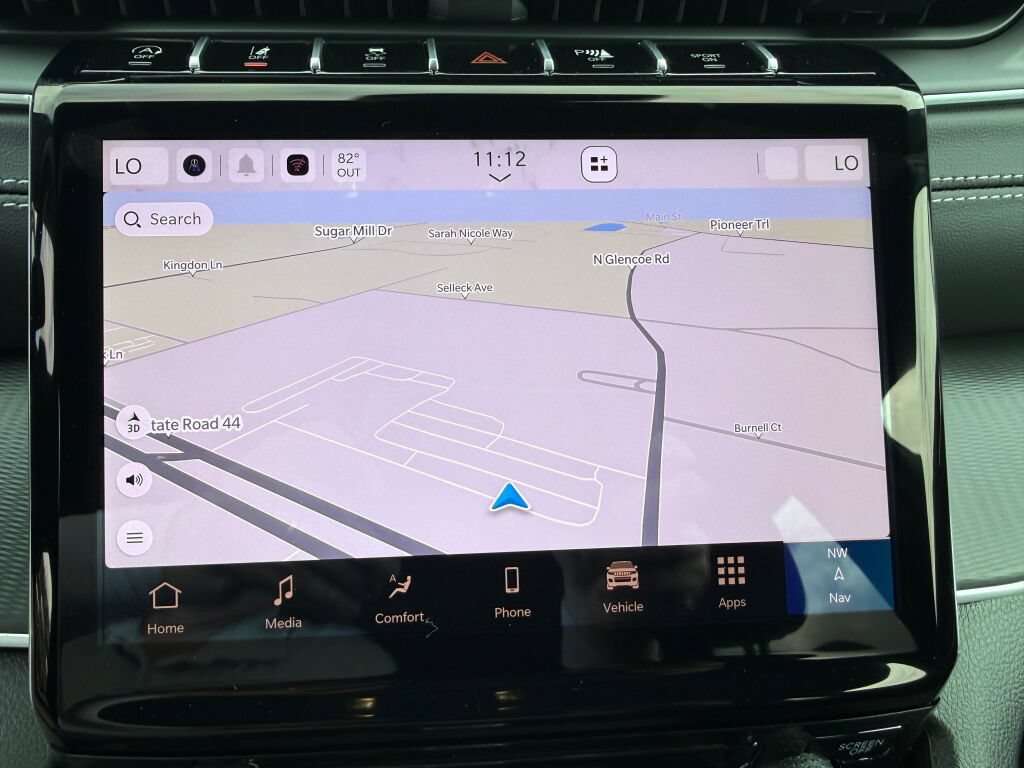 New 2027 Jeep Grand Cherokee Laredo AWD/4WD image 24