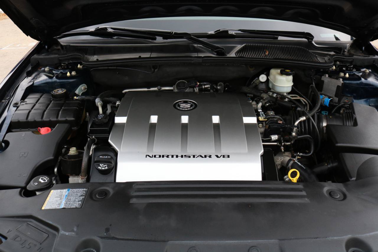 Used 2009 Cadillac DTS w/ Sun And Sound Package FWD image 41