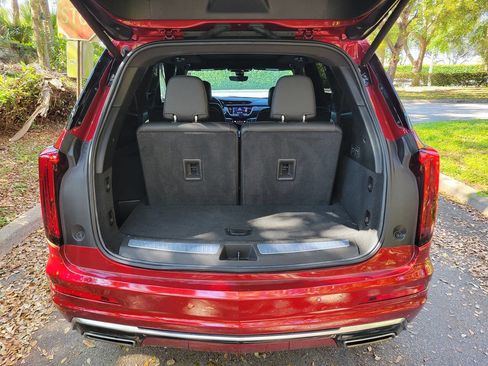 Used 2024 Cadillac XT6 Premium Luxury w/ Technology Package image 18