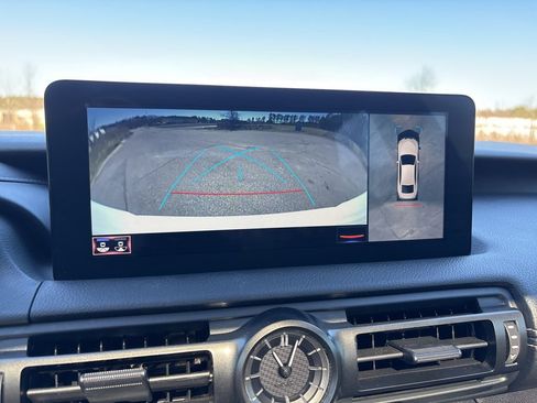 Used 2023 Lexus IS 350 F Sport image 16