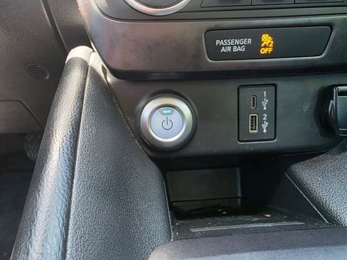 Used 2024 Nissan Leaf S FWD image 22