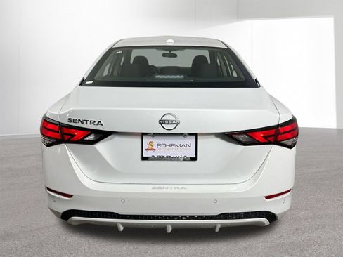 Used 2025 Nissan Sentra SV FWD image 29