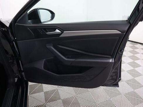 Used 2019 Volkswagen Jetta S w/ Driver Assistance Package image 25