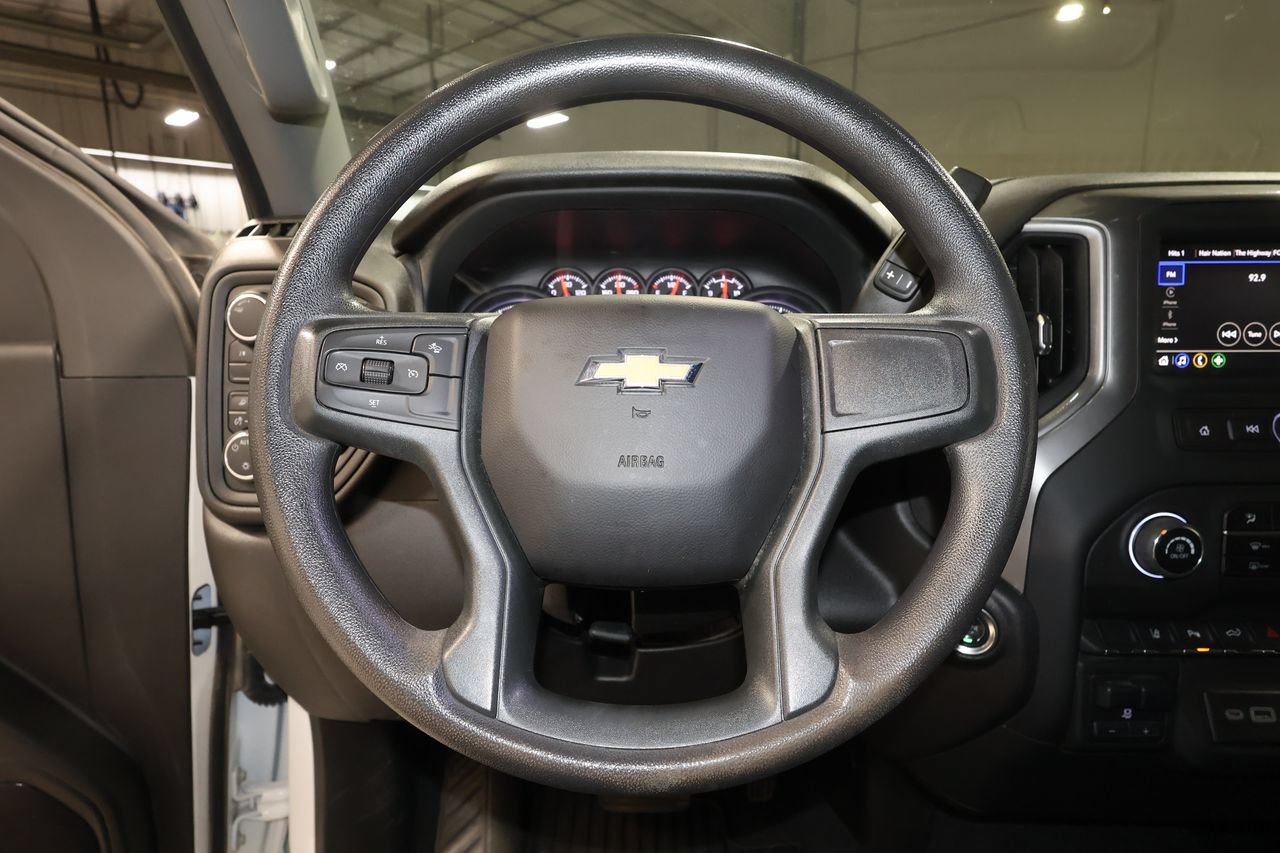 Used 2024 Chevrolet Silverado 2500 Custom w/ Custom Convenience Package AWD/4WD image 10