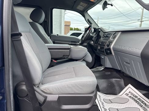 Used 2016 Ford F250 XLT w/ Snow Plow Prep Package image 23