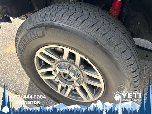 Used 2017 Ford F350 Lariat w/ Lariat Ultimate Package AWD/4WD image 23