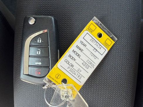 Used 2023 Toyota Corolla LE image 30