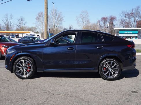 Used 2023 BMW X6 xDrive40i w/ M Sport Package AWD/4WD image 19